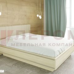 Кровать КР-1014 с мягким изголовьем в Ханты-Мансийске - hanty-mansiysk.mebel24.online | фото